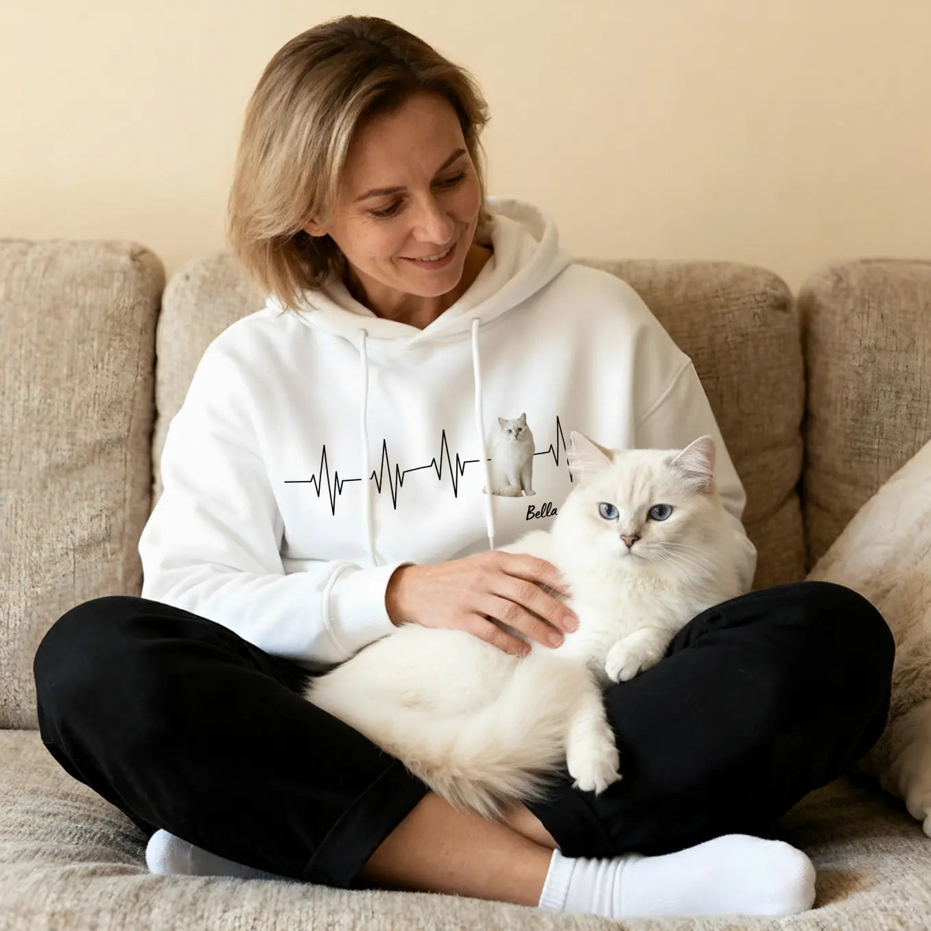 Personalized Hoodie "Heartbeat Cat Photo"