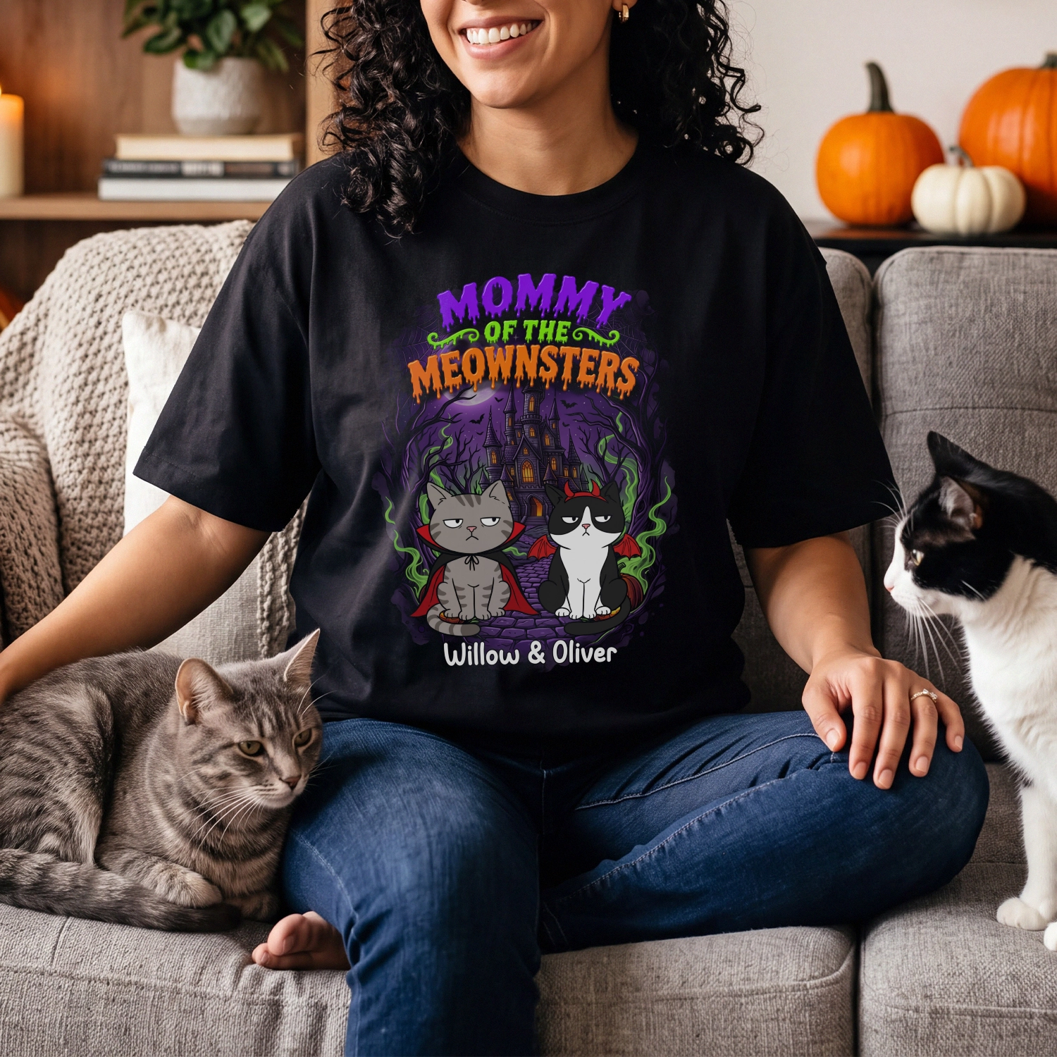 Personalized T-Shirt "Spooky Cat Mom"