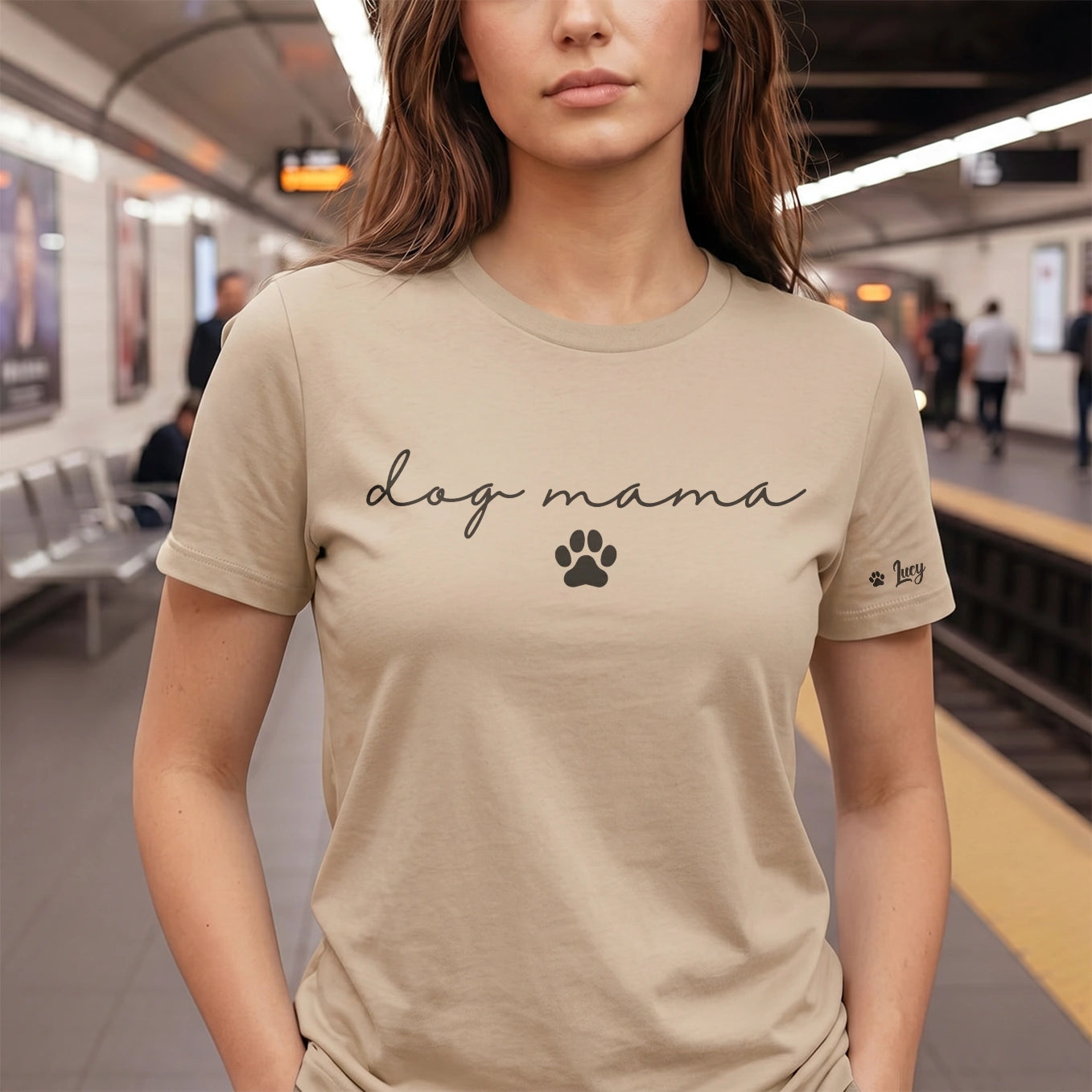 Personalized T-Shirt with Sleeve Print "Dog Mama"