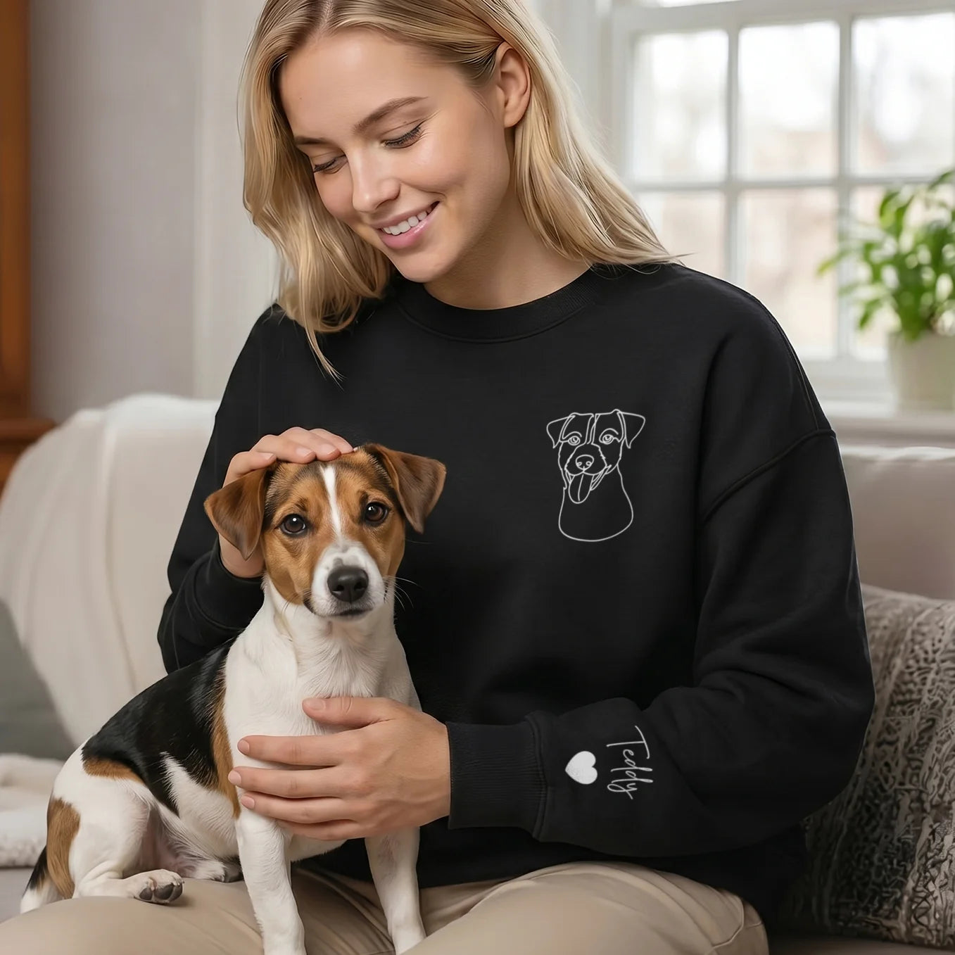 Personalized Sweater "Pet Line Art" with Sleeve Print